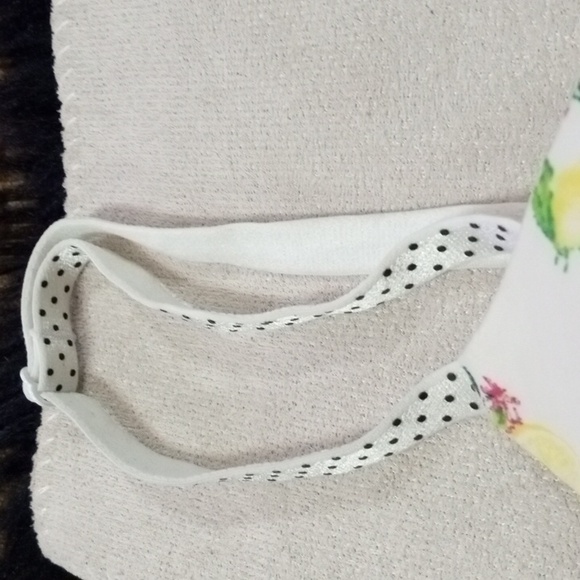 Victoria Secret Floral & Lemons Padded Push Up Bra Size 32D Pre-Owned - Picture 2 of 5